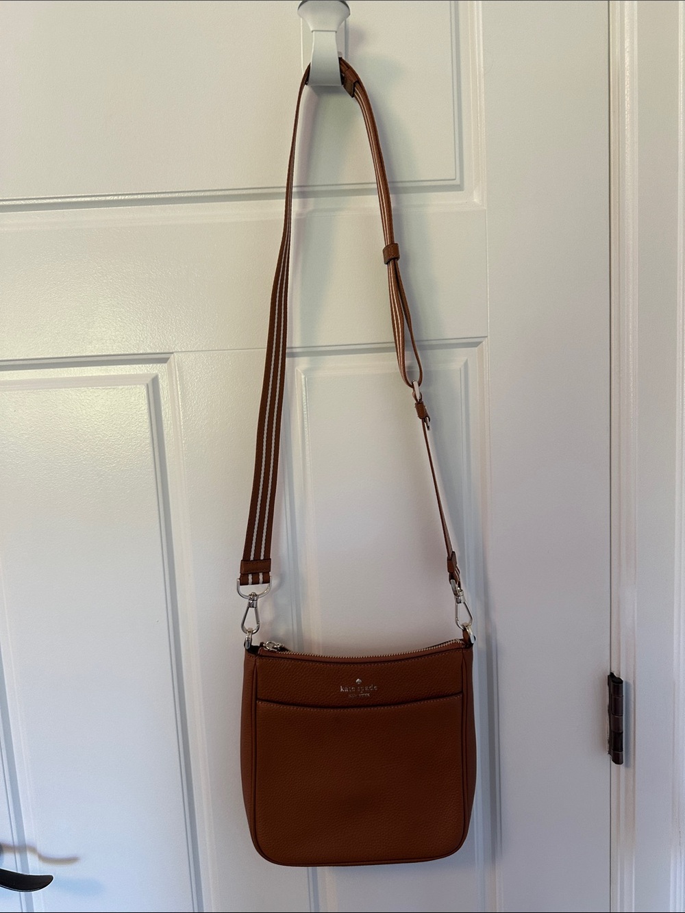 kate spade tan pebbled leather crossbody bag